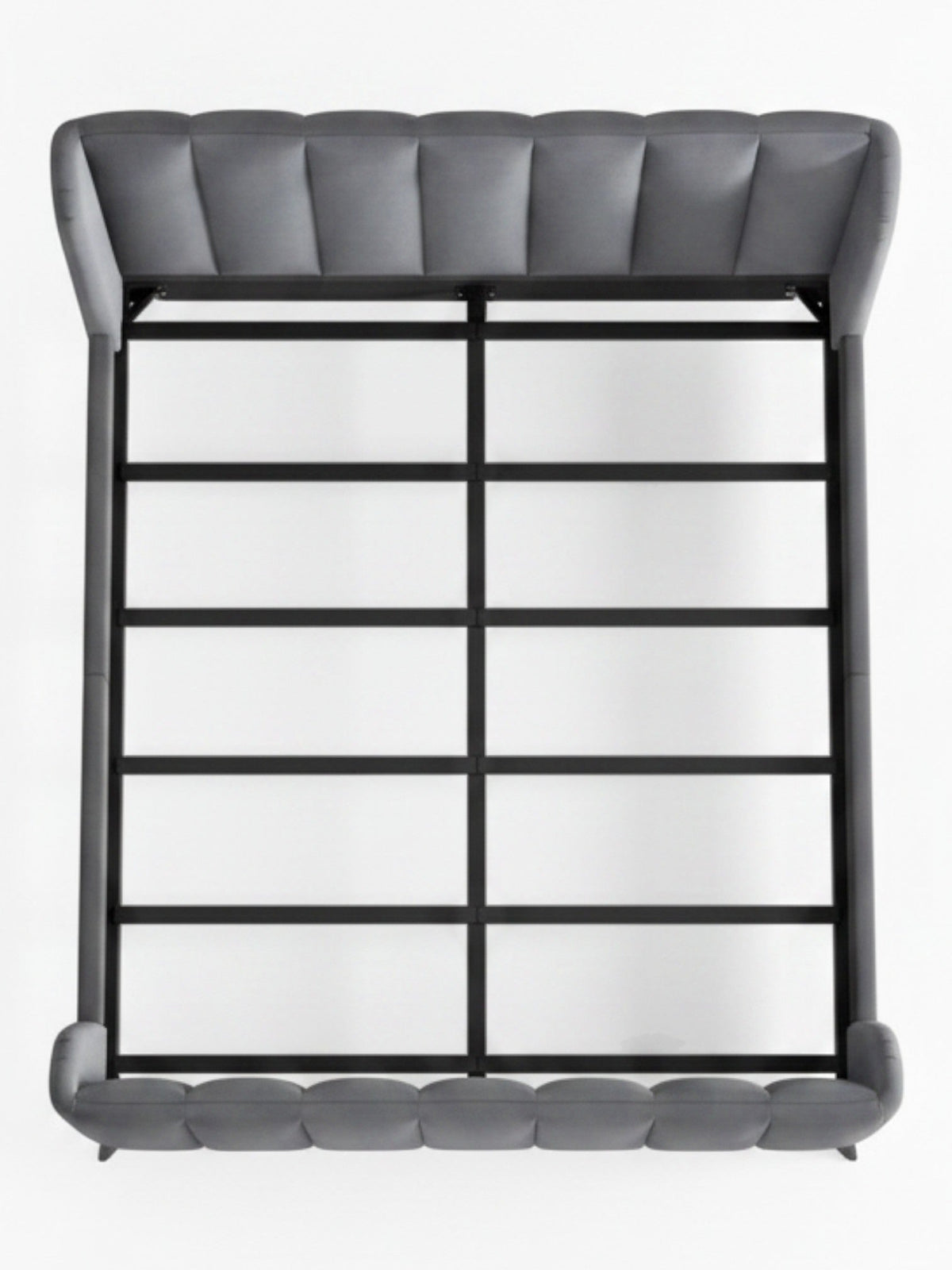 Très grand lit Juliette TOCO Meubles en velours gris avec tête de lit ailée capitonnée et structure en métal noir