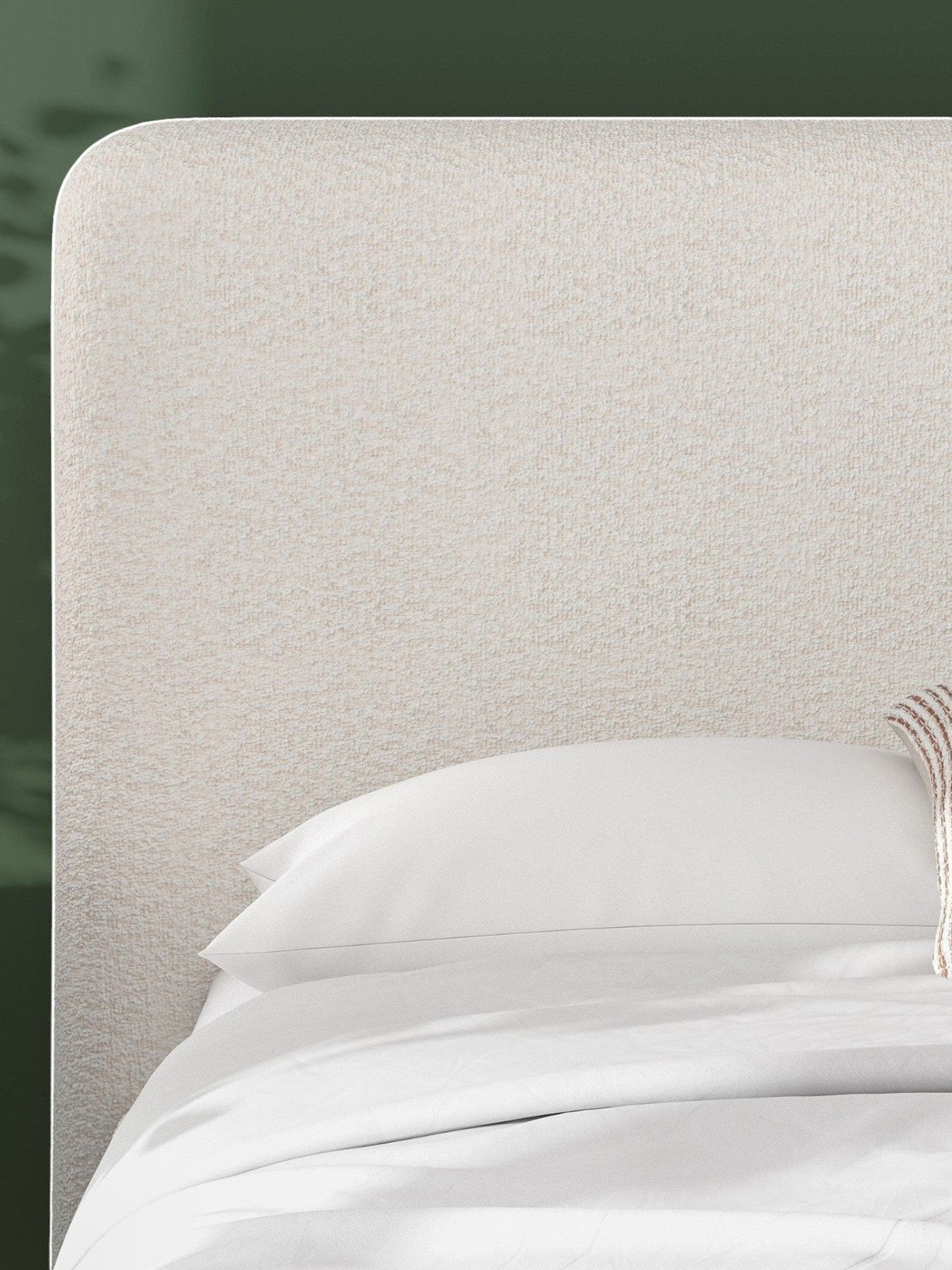 TOCO Meubles Lit Paloma grand format, tête de lit capitonnée en tissu texturé crème, style moderne.