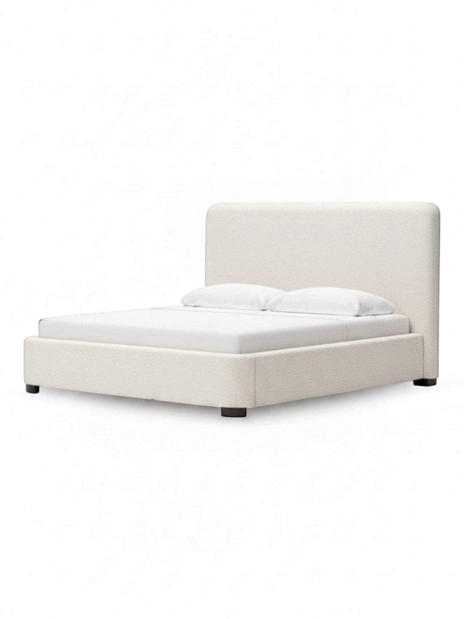 Très grand lit Paloma TOCO Meubles beige en tissu Nuvella avec tête de lit rembourrée au design moderne et épuré
