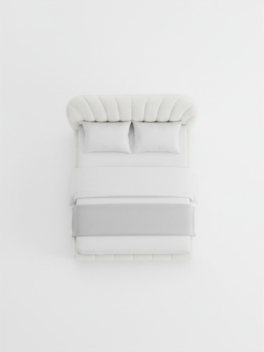 Très grand lit Perla TOCO Meubles blanc rembourré avec tête de lit capitonnée vue de dessus sur fond blanc