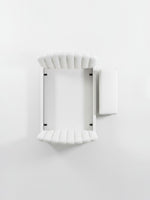 Lit plateforme TOCO Meubles Adele blanc effet peluche avec tête et pied de lit capitonnés vus de dessus