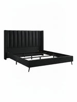 Lit plateforme TOCO Meubles Simone en velours noir avec tête de lit capitonnée verticale et pieds en métal