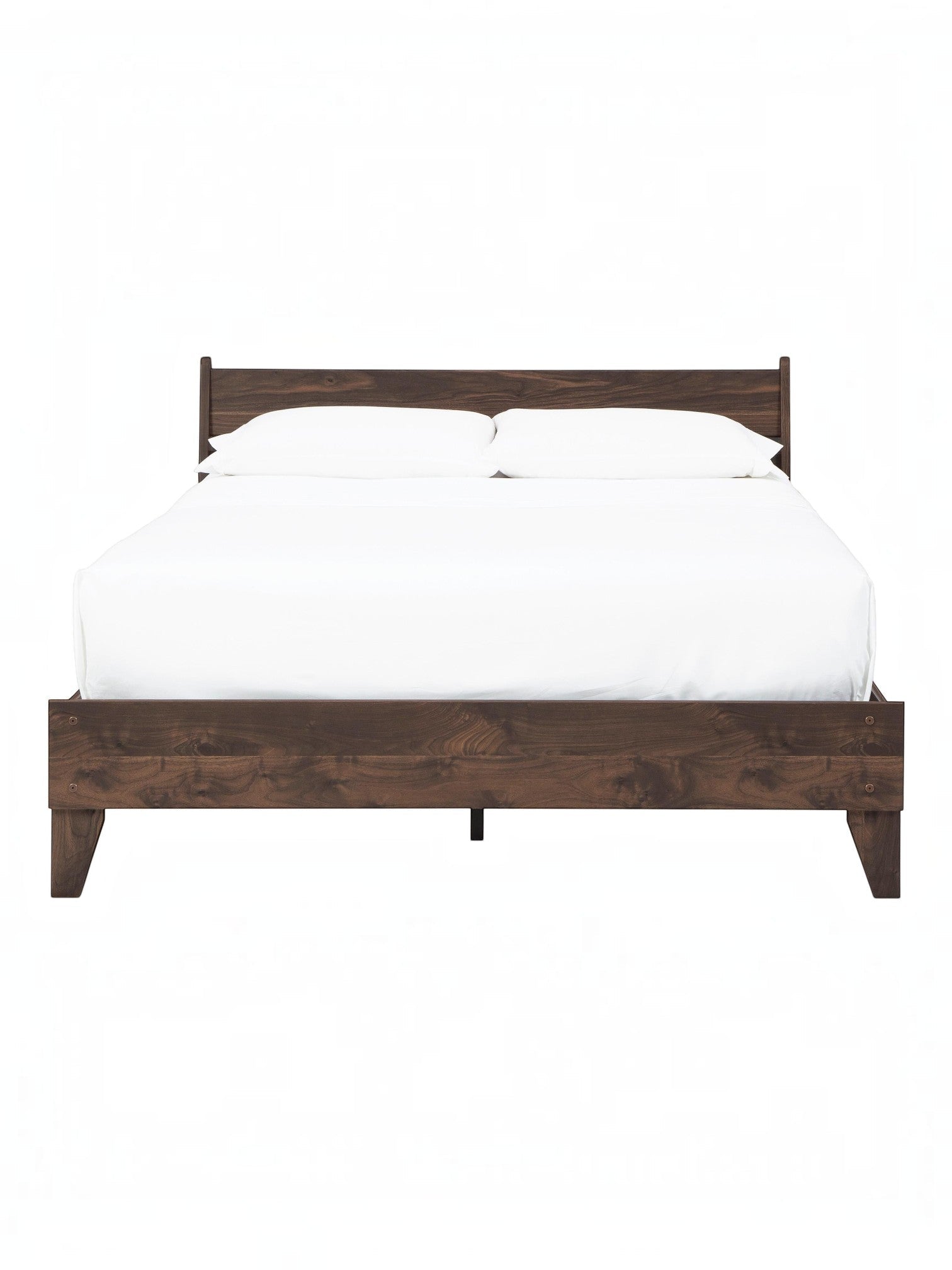 Lit double Ramona en bois brun foncé de TOCO Meubles, finition grain de noyer, design moderne et épuré.
