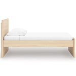 Lit plateforme simple en bois clair TOCO Meubles, design minimaliste avec tête de lit basse et pieds carrés.
