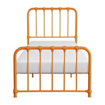 TOCO Meubles Lit simple Daisy en métal orange avec barreaux verticaux et design arrondi.