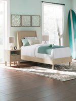 Lit simple TOCO Meubles Olive en bois clair avec tête de lit en cannage, 140x190cm