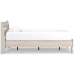 Lit simple Solene en bois clair de TOCO Meubles, style contemporain avec tête de lit à lattes et profil bas.