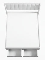 Grand lit Zoey TOCO Meubles beige avec tête de lit capitonnée verticale et tiroirs de rangement intégrés