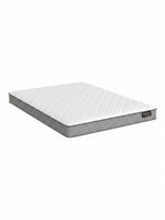 Matelas double BackCare Solo de TOCO Meubles avec mousse haute densité et fibres antimicrobiennes pour un soutien ferme