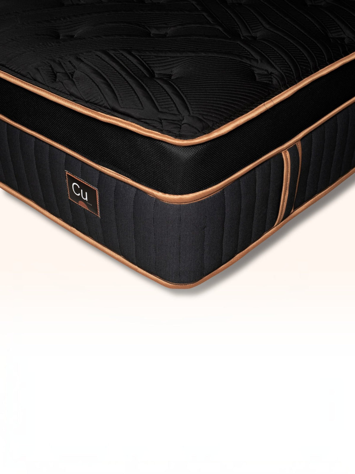 Matelas hybride TOCO Meubles Copper Sleep ET avec plateau Euro Top noir et détails en cuivre, 14 pouces d'épaisseur.