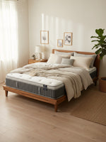 Matelas Optima Double TOCO Meubles avec ressorts ensachés et gel rafraîchissant sur un lit en bois dans une chambre