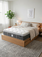 Matelas Optima TOCO Meubles avec ressorts ensachés et gel rafraîchissant dans une chambre moderne et lumineuse