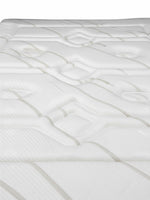 Matelas Ultra Medium TOCO Meubles avec tissu rafraîchissant blanc et motif matelassé texturé pour un confort optimal