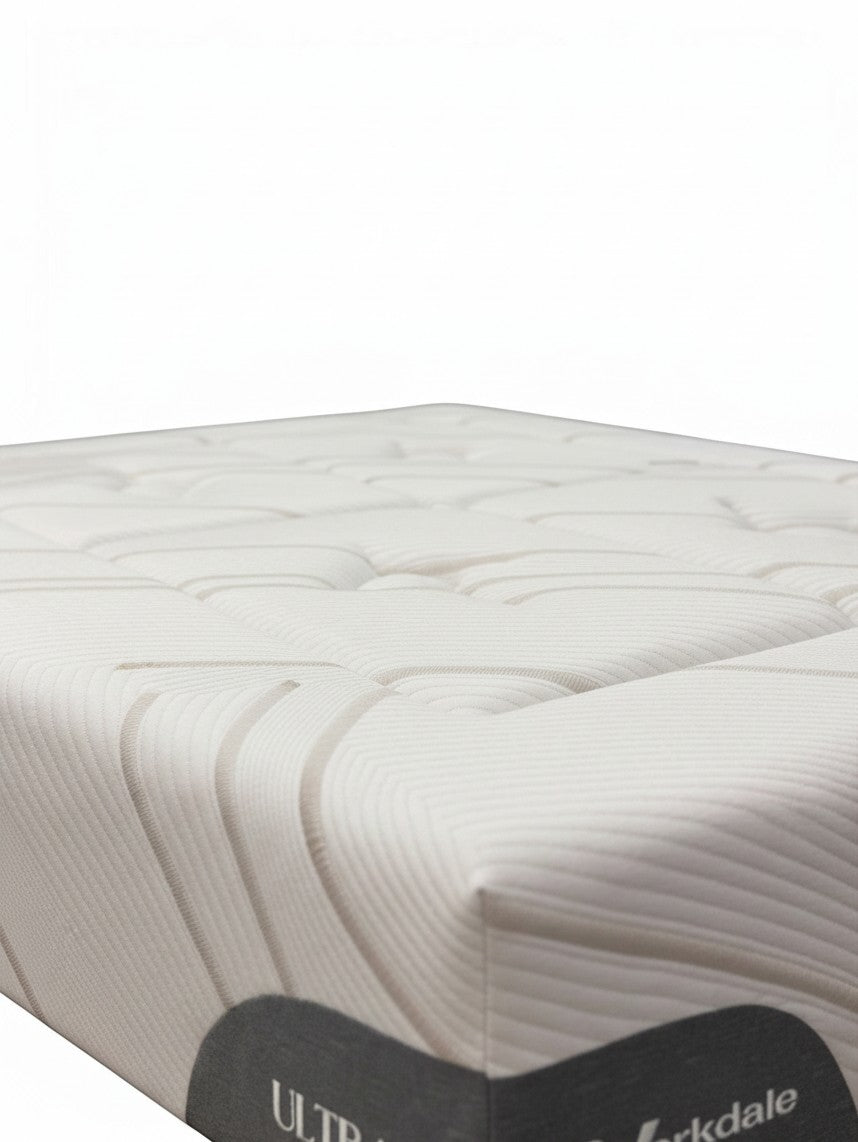 Matelas Ultra Plush TOCO Meubles blanc avec tissu rafraîchissant matelassé et détails texturés