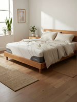 Matelas Ultra Plush TOCO Meubles avec mousse gel rafraîchissante et tissu respirant dans une chambre moderne