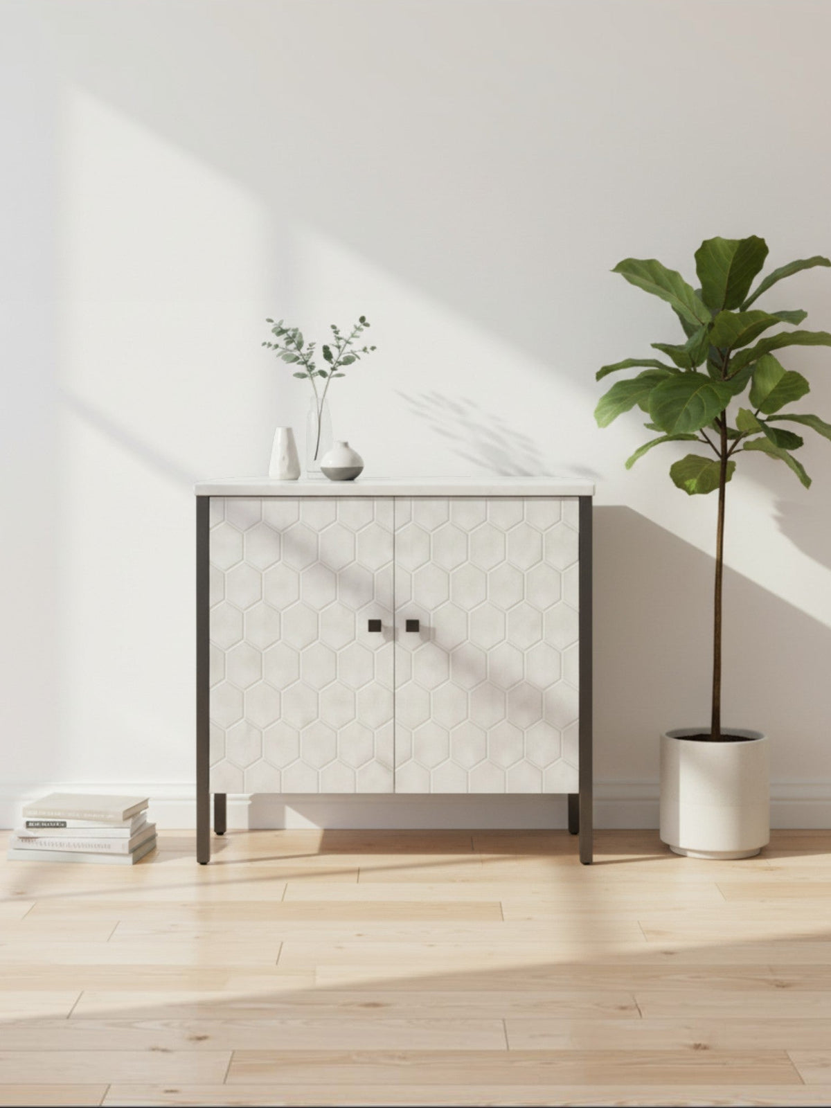 Meuble d'appoint TOCO Meubles Savannah à deux portes avec motif hexagonal blanc et structure en métal noir