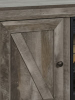 Porte de meuble télé TOCO Meubles style rustique en bois gris avec détail en Z et poignée ronde en métal