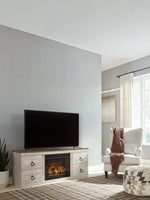 Meuble télé TOCO Meubles Willow 60 pouces en bois blanchi avec foyer électrique intégré dans un salon rustique