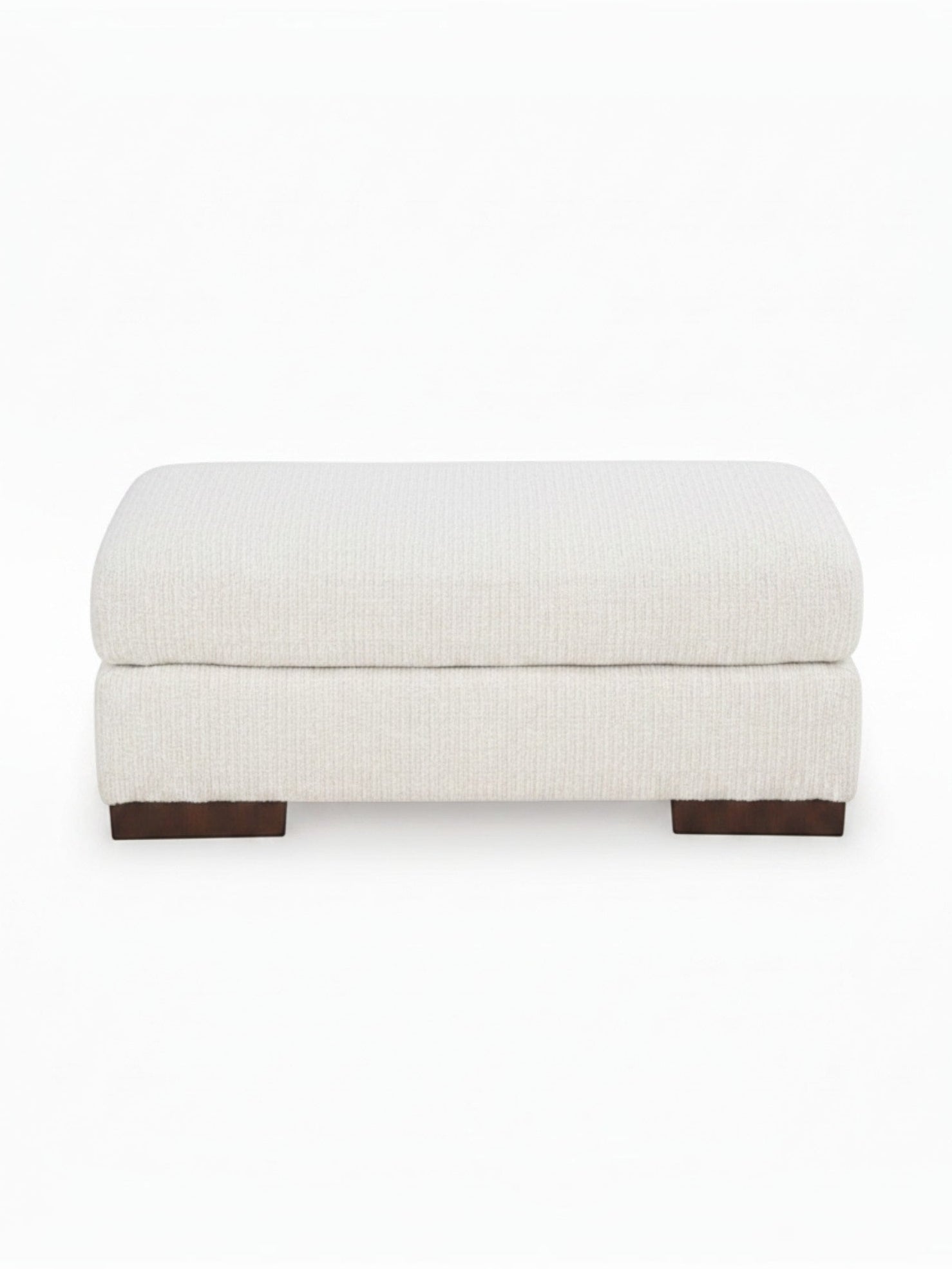 Ottoman Figaro TOCO Meubles rectangulaire en tissu texturé blanc cassé avec pieds en bois foncé
