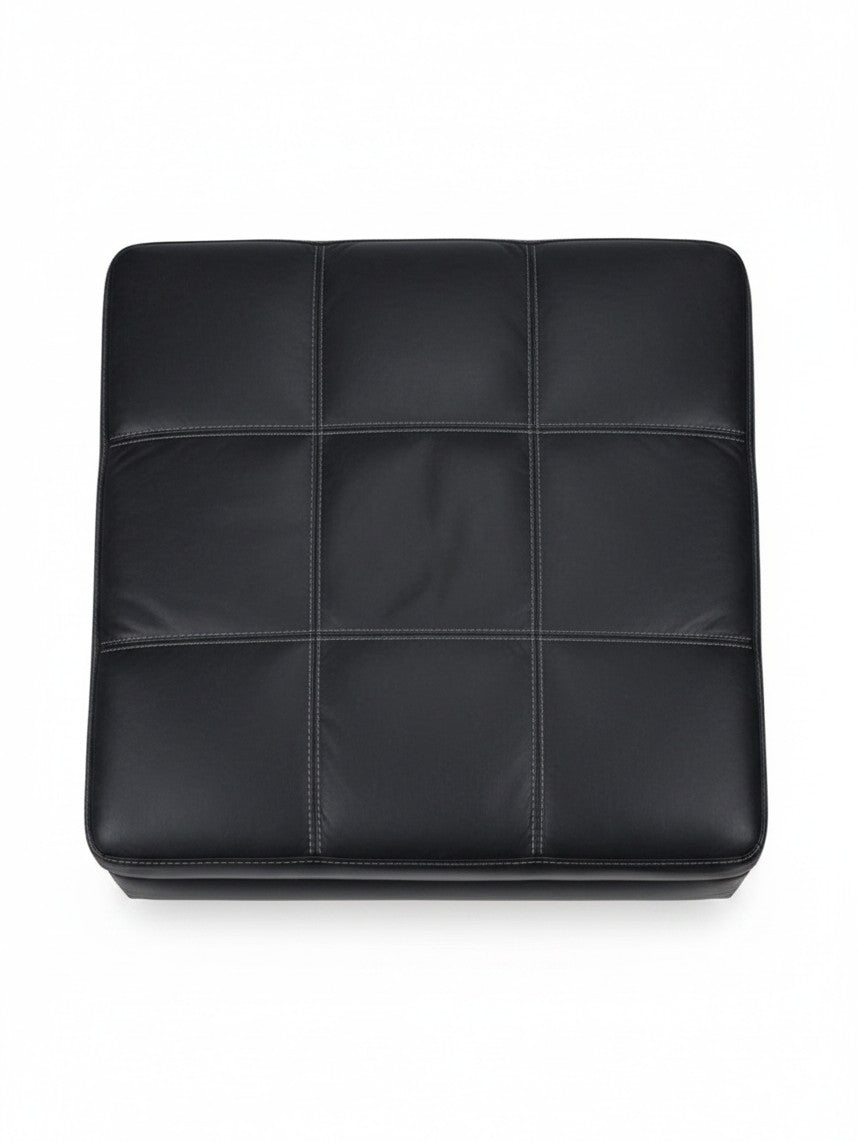 Ottoman surdimensionné TOCO Meubles en cuir noir avec surpiqûres décoratives en forme de grille
