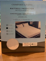Emballage du protège-matelas imperméable et hypoallergénique Comfort Living de TOCO Meubles avec détails techniques