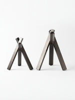 Sculptures abstraites TOCO Meubles Bastien en métal gris anthracite au design minimaliste et moderne