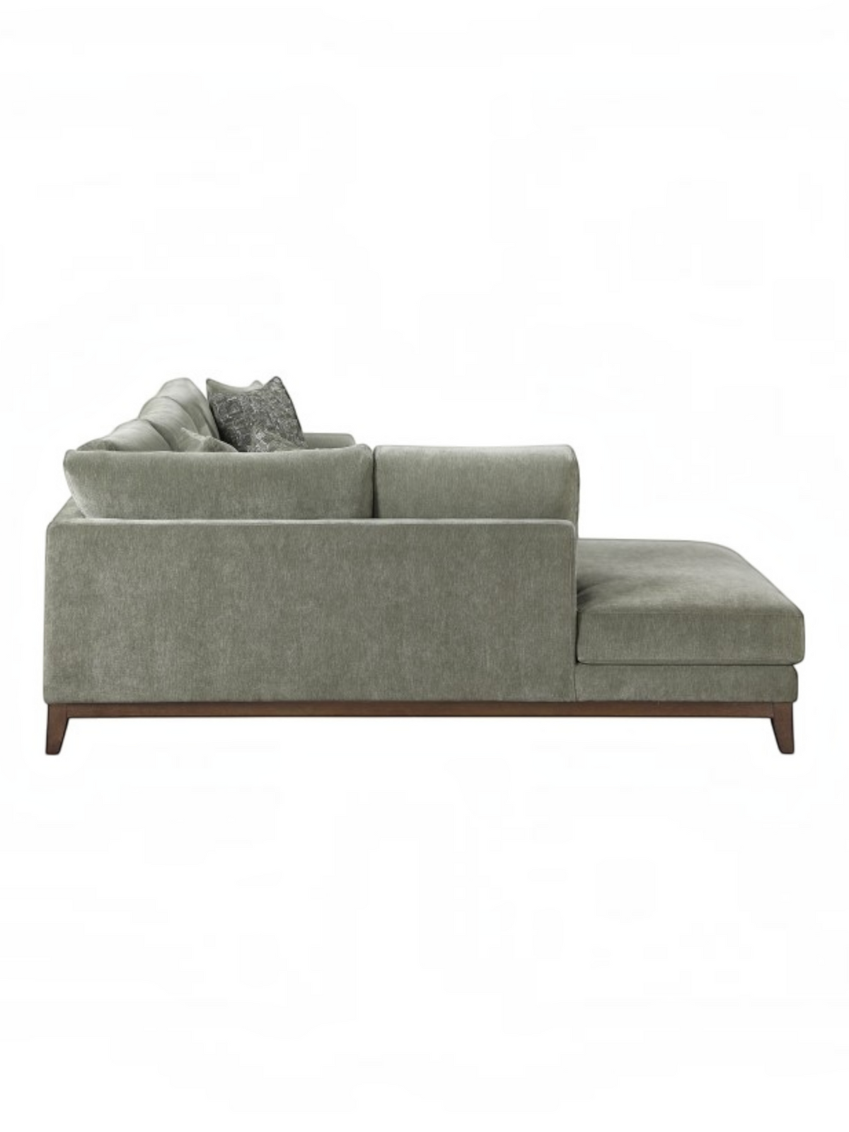 Vue latérale du sofa sectionnel Calvi de TOCO Meubles en tissu chenille gris avec pattes en bois brun foncé.