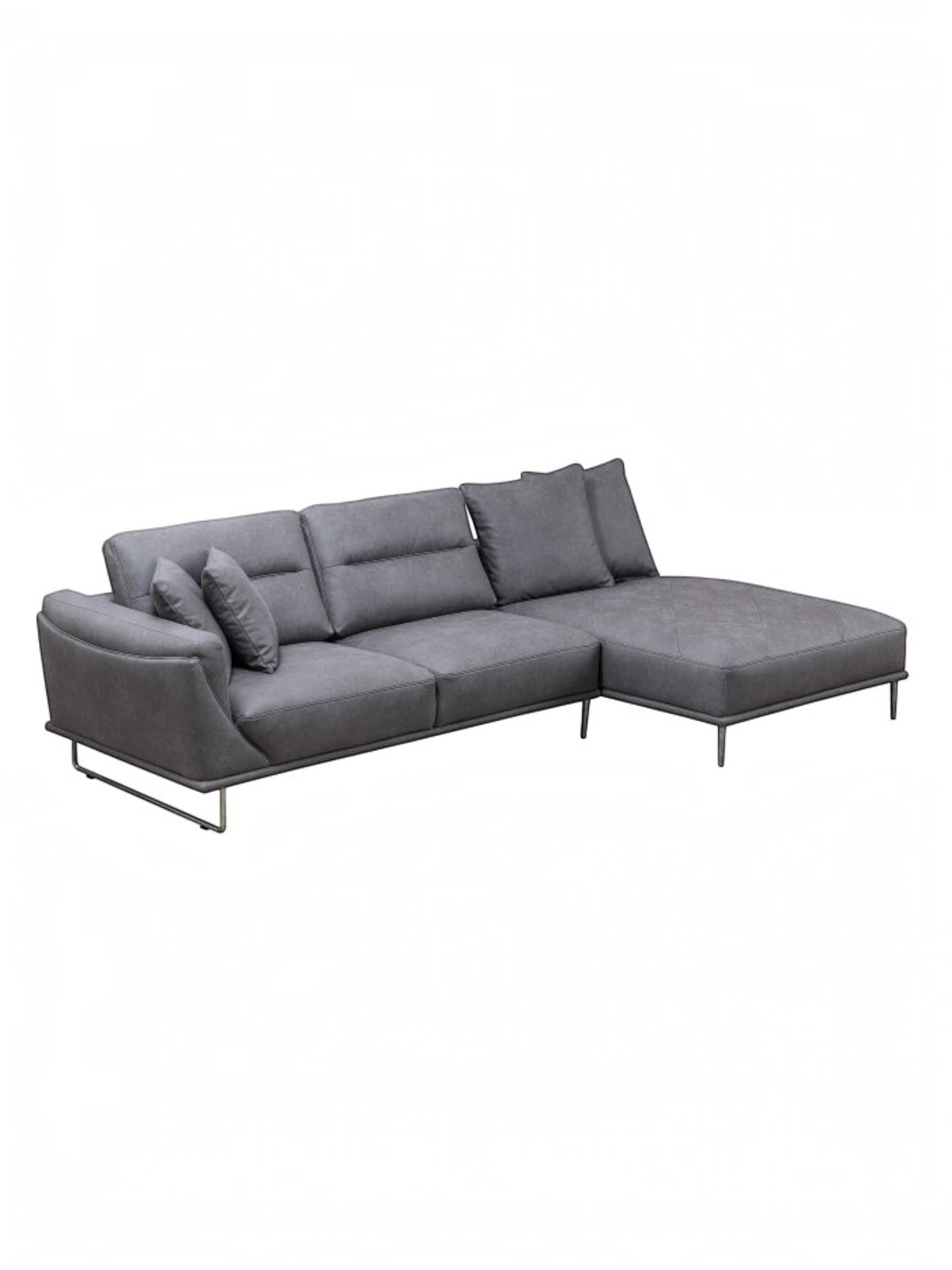 Sofa sectionnel gris TOCO Meubles Louka avec méridienne à droite et quatre coussins décoratifs