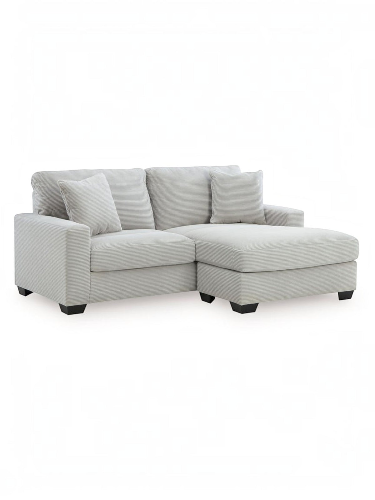 Sofa sectionnel Aldo de TOCO Meubles en tissu texturé gris clair avec méridienne et coussins décoratifs