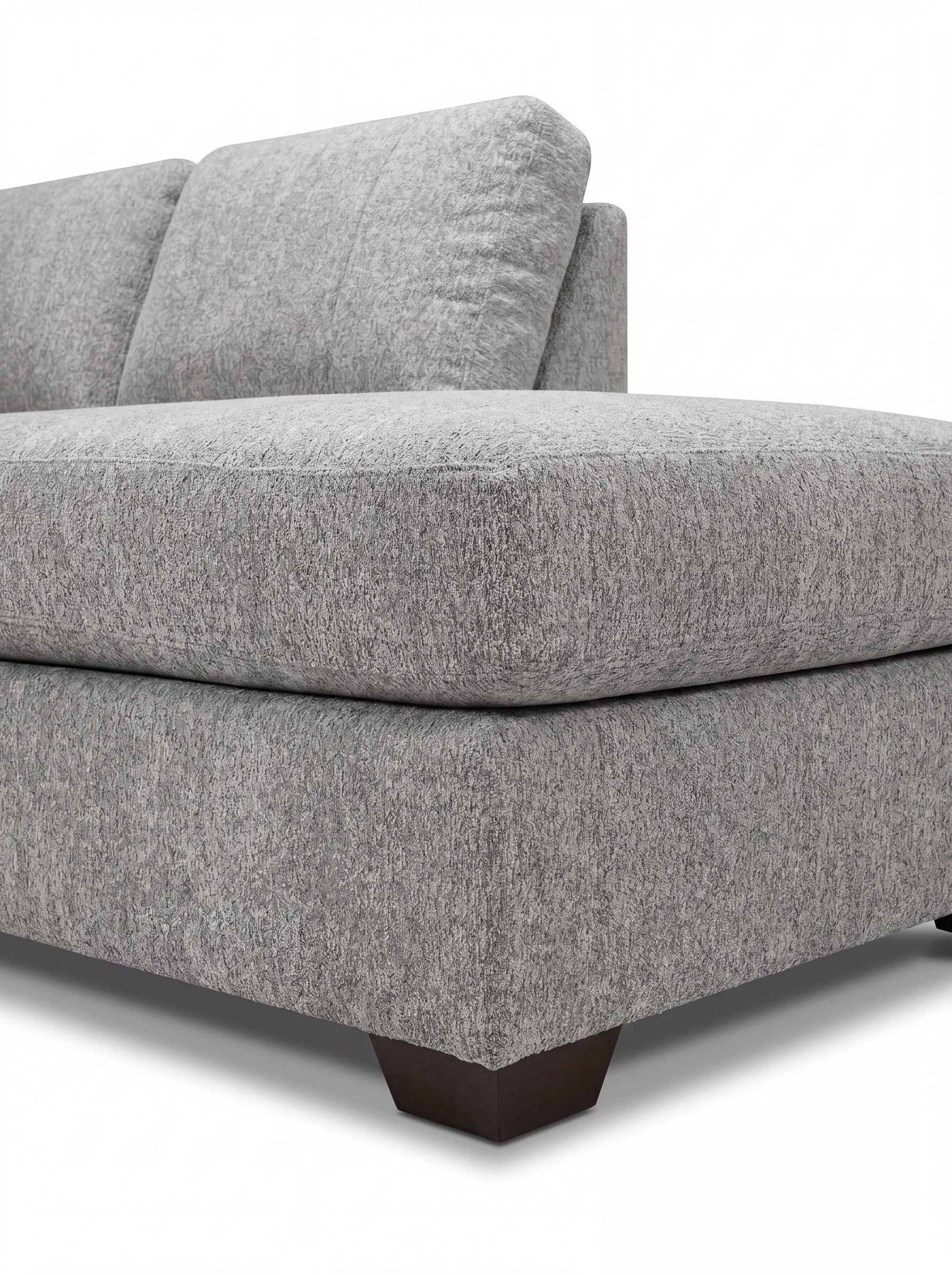 Sofa sectionnel personnalisable Prestige de TOCO Meubles en tissu gris texturé au design moderne et confortable