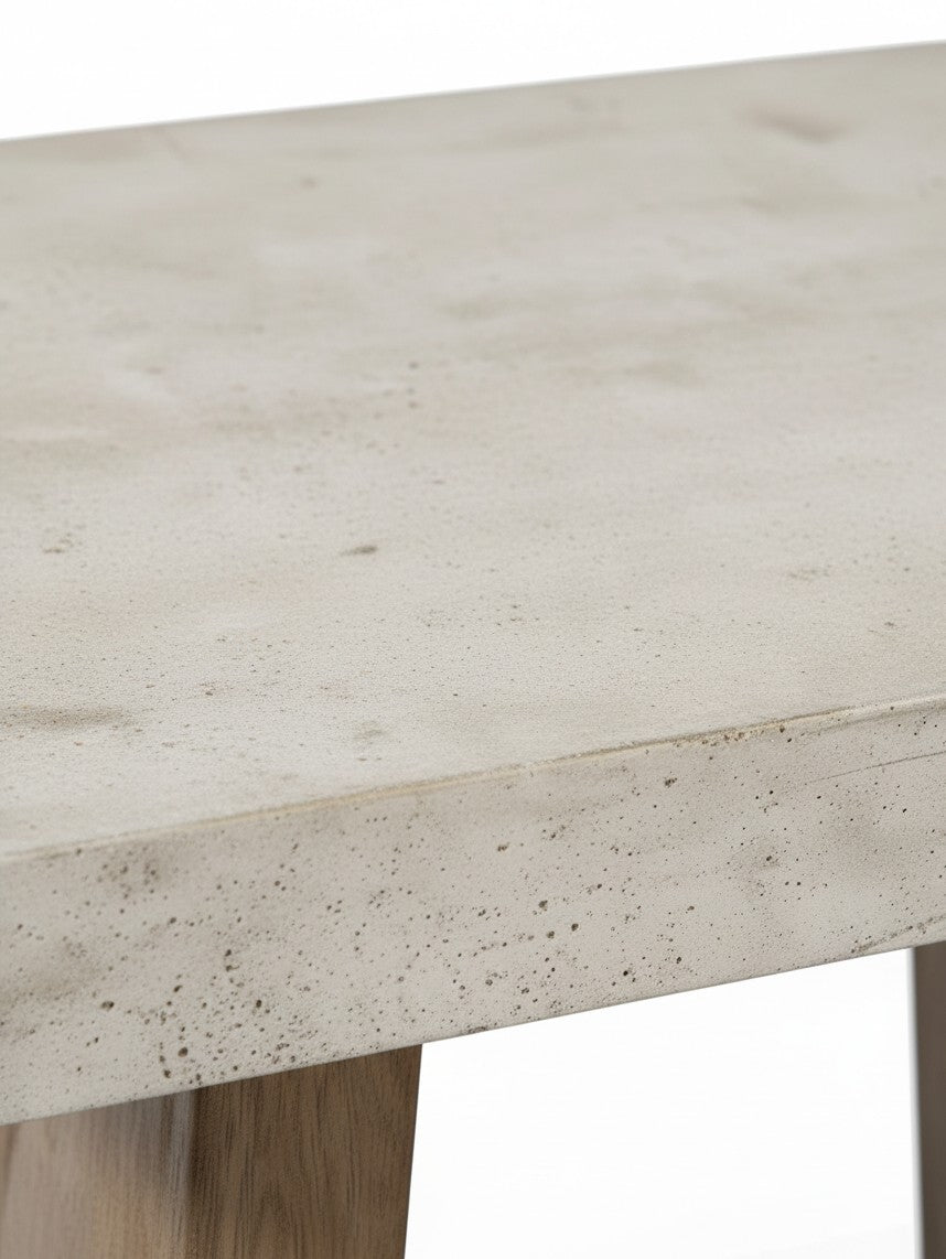 Table d'appoint Brenda TOCO Meubles rectangulaire avec plateau en béton gris texturé et pieds en bois naturel