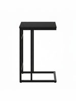 Table d'appoint TOCO Meubles Valcourt noire au design minimaliste en forme de C pour canapé