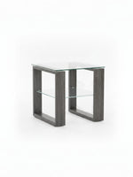Table d'appoint TOCO Meubles Balmore avec plateau en verre trempé et structure en bois gris moderne