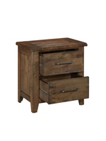 Table de chevet rustique TOCO Meubles Jules en bois d'hévéa brun bruni avec deux tiroirs et poignées en laiton antique