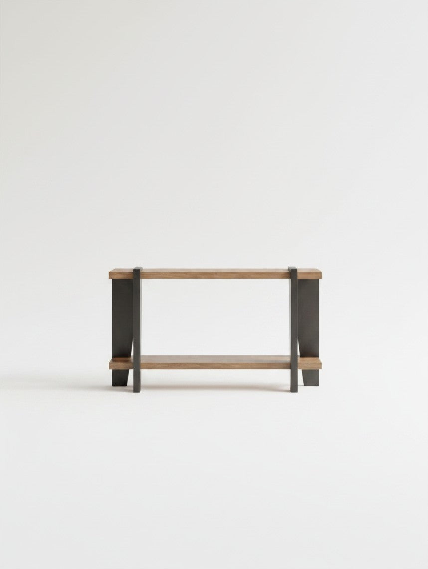 Table console Zenko par TOCO Meubles avec plateau en bois naturel et structure en métal noir minimaliste