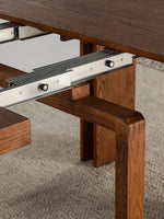 Mécanisme coulissant en métal de la table extensible TOCO Meubles en noyer américain avec pieds en bois massif