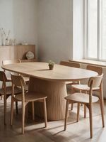 Table de salle à manger ovale Savanah par TOCO Meubles en placage de chêne naturel avec base centrale cannelée