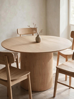 Table de salle à manger ronde Savanah TOCO Meubles en bois naturel avec base centrale rainurée et plateau en chêne