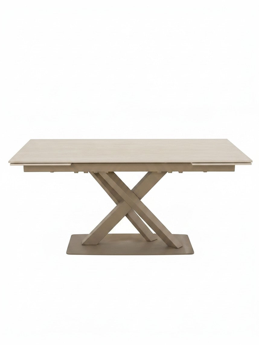 Table de salle à manger extensible Margo de TOCO Meubles avec plateau rectangulaire et base centrale en X moderne