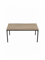 Table de salon Fiola TOCO Meubles rectangulaire avec plateau aspect bois et pieds fins en métal noir