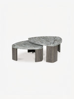 Table de salon gigogne Somo par TOCO Meubles avec plateaux en pierre grise et pieds en bois brun