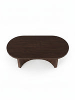 Table de salon ovale Cecilia par TOCO Meubles en bois brun foncé avec une base arquée texturée vue de dessus