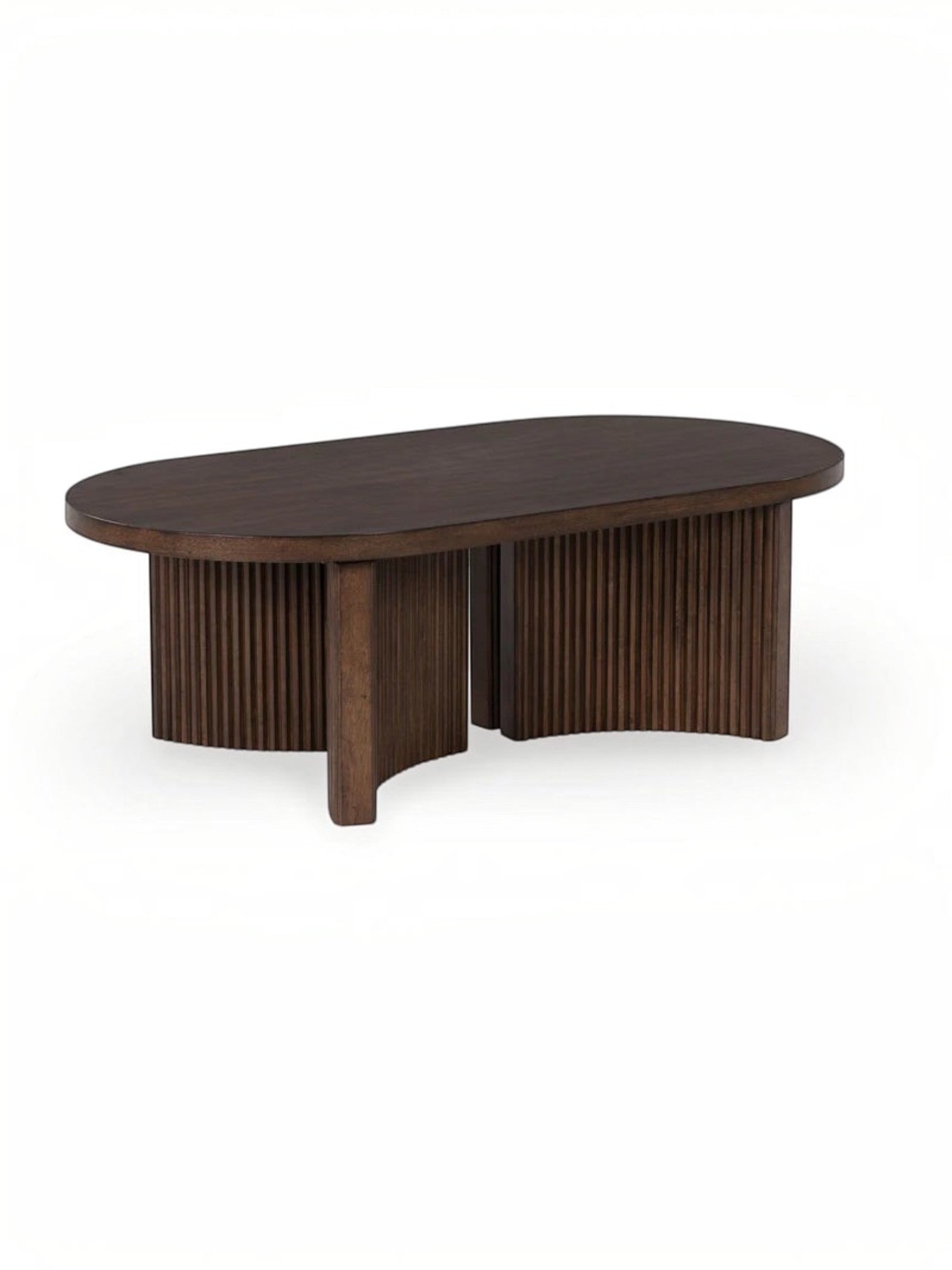 Table de salon ovale Cecilia par TOCO Meubles en bois brun foncé avec base cannelée élégante