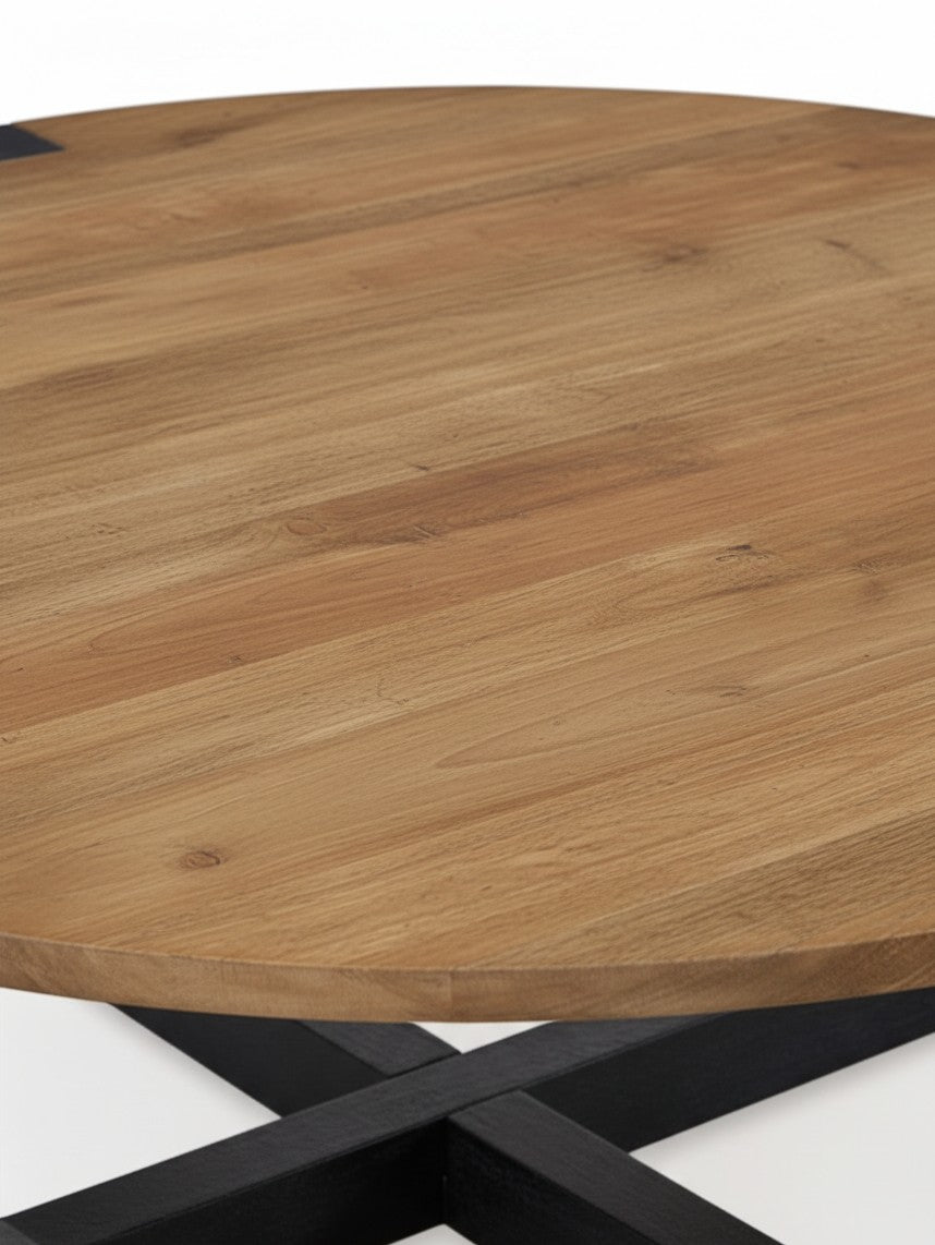 Table de salon ronde Annie par TOCO Meubles avec plateau en bois naturel et base croisée en métal noir