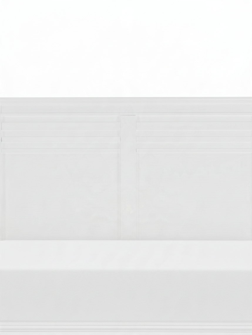 Tête de lit très grand lit Rosalie par TOCO Meubles en bois blanc avec moulures horizontales style champêtre
