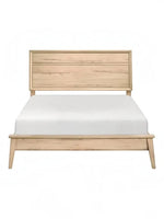 Très grand lit TOCO Meubles Joaquin en mélamine effet bois clair au design moderne mid-century avec tête de lit épurée