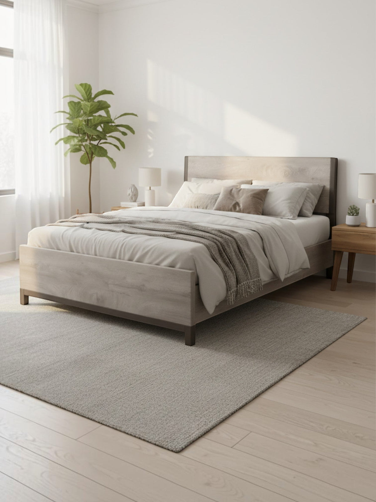 Très grand lit TOCO Meubles Stella en mélamine grise effet bois avec détails métalliques dans une chambre moderne