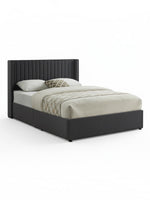 TOCO Meubles Grand lit Elena en velours gris avec tête de lit capitonnée et rangement intégré. Design contemporain.